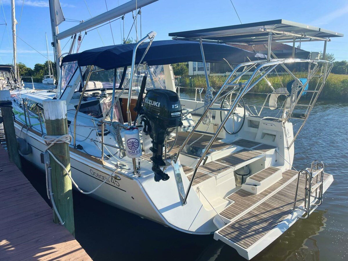 2015-beneteau-45-9-ab21c8