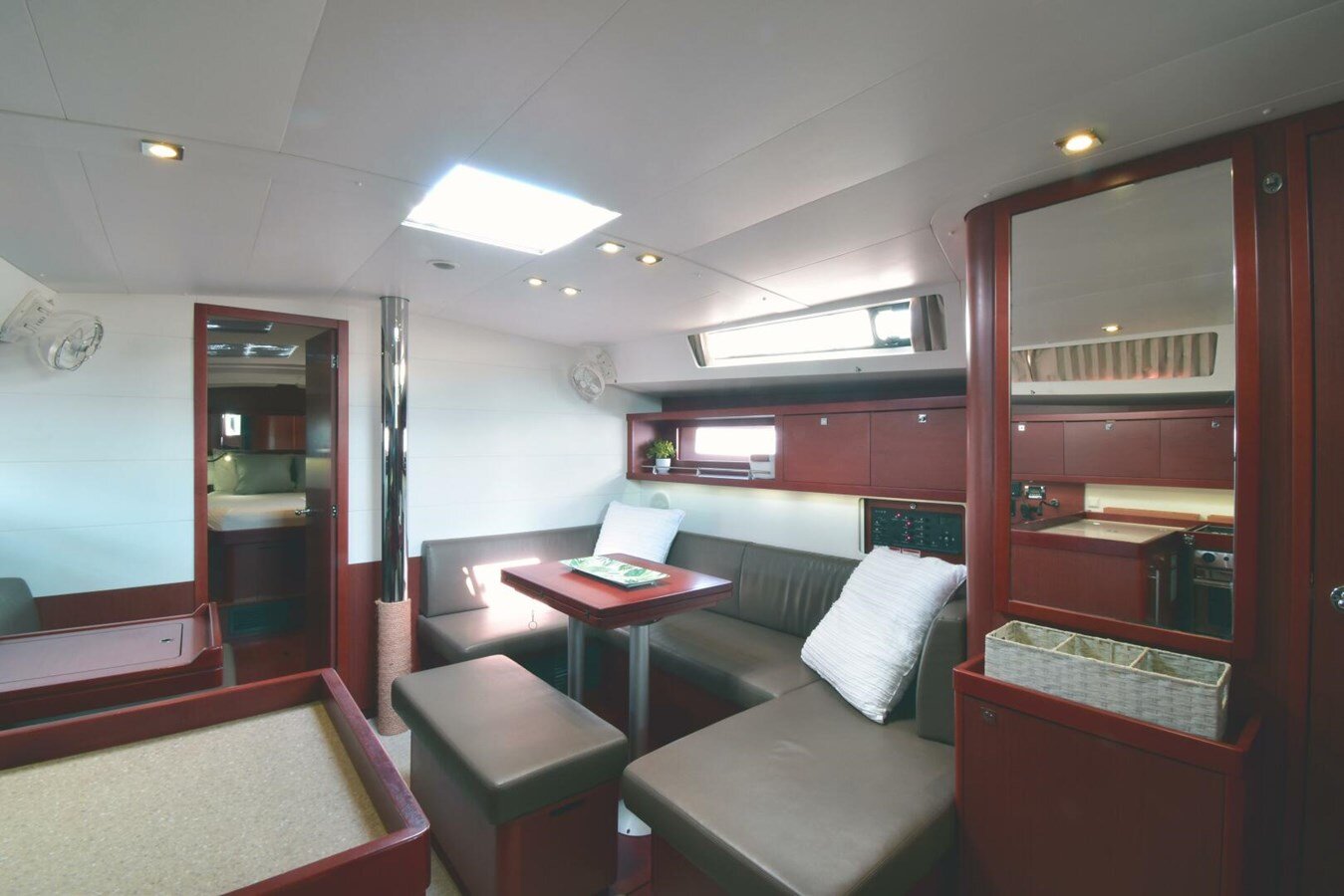 2015-beneteau-45-9-ab21c8