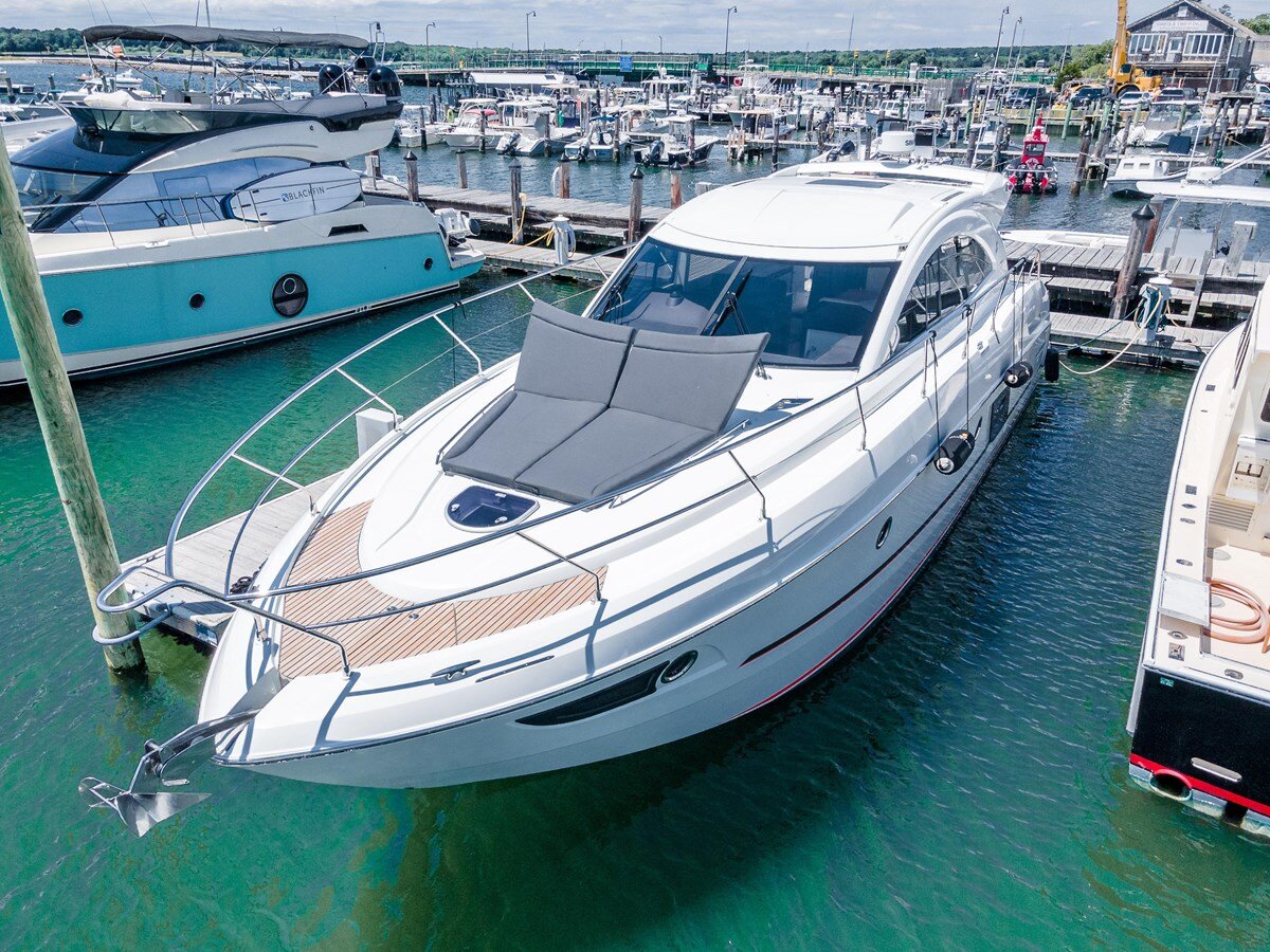 2015-beneteau-49-f7d6d3