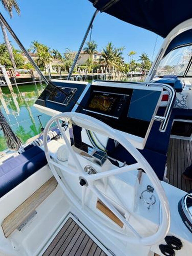 2015-beneteau-55-8-e1d02f