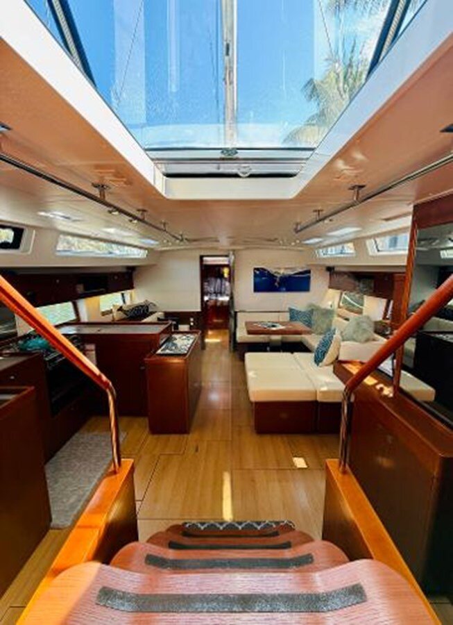 2015-beneteau-55-8-e1d02f