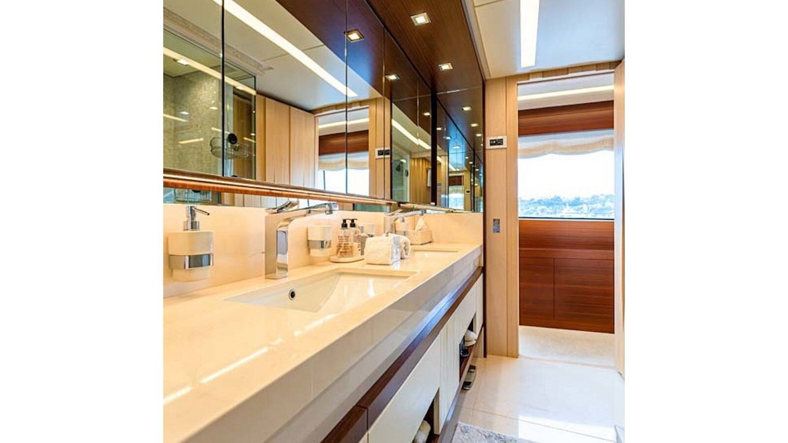 2015 BENETTI 108'