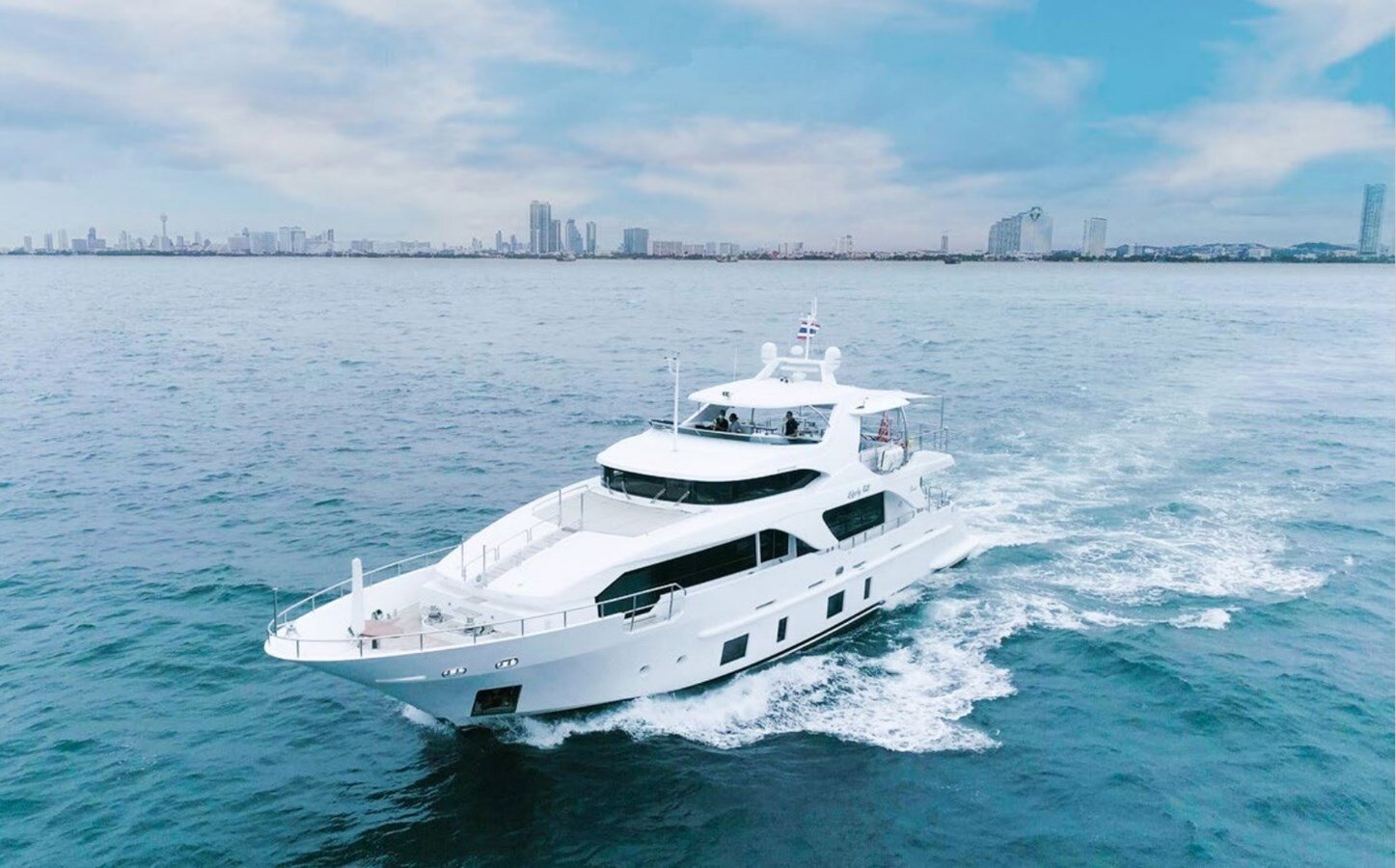 2015-benetti-93-6-cdf9a8