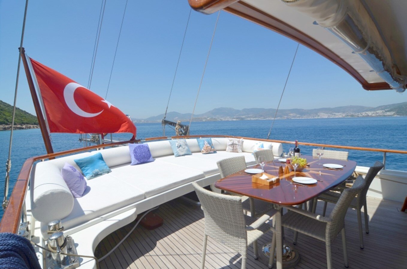 2015-bodrum-yachts-65-8-d924b4