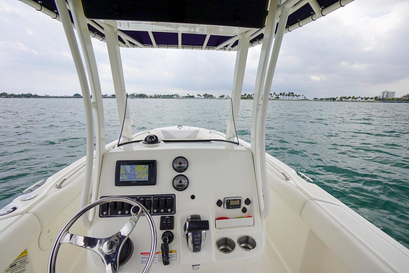 2015-boston-whaler-22-3-c46d80