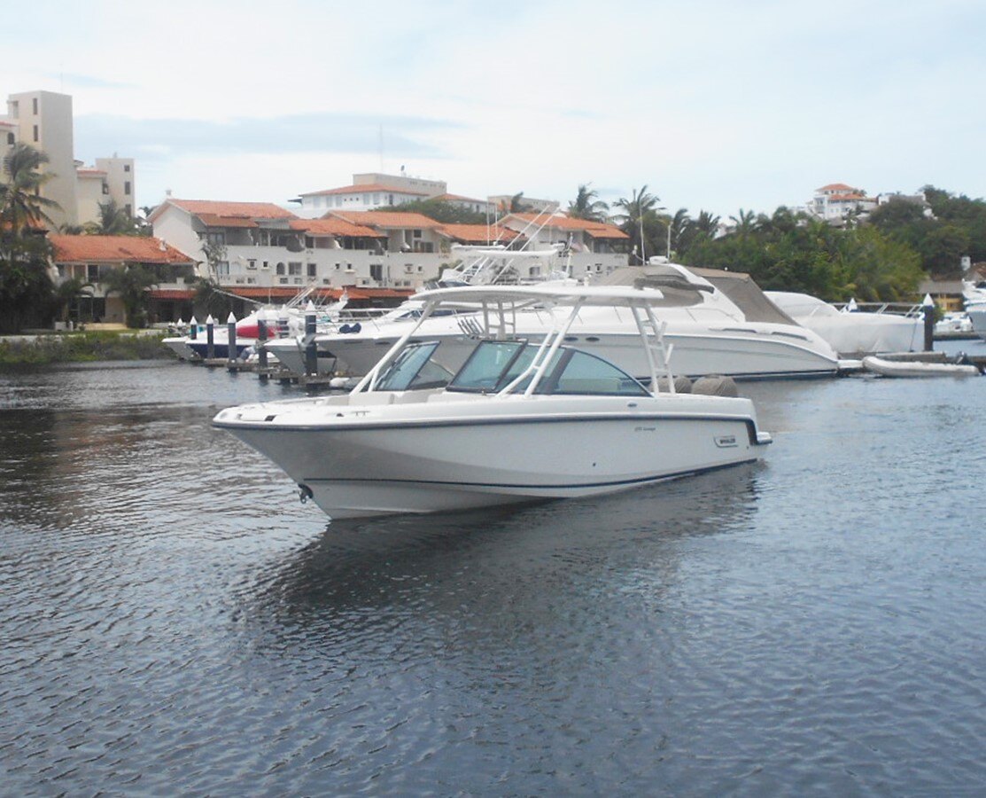 2015-boston-whaler-27-5b6fcf