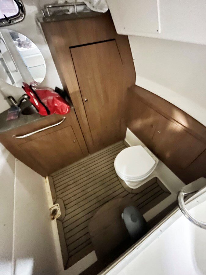 2015-boston-whaler-35-9-2b3e2c