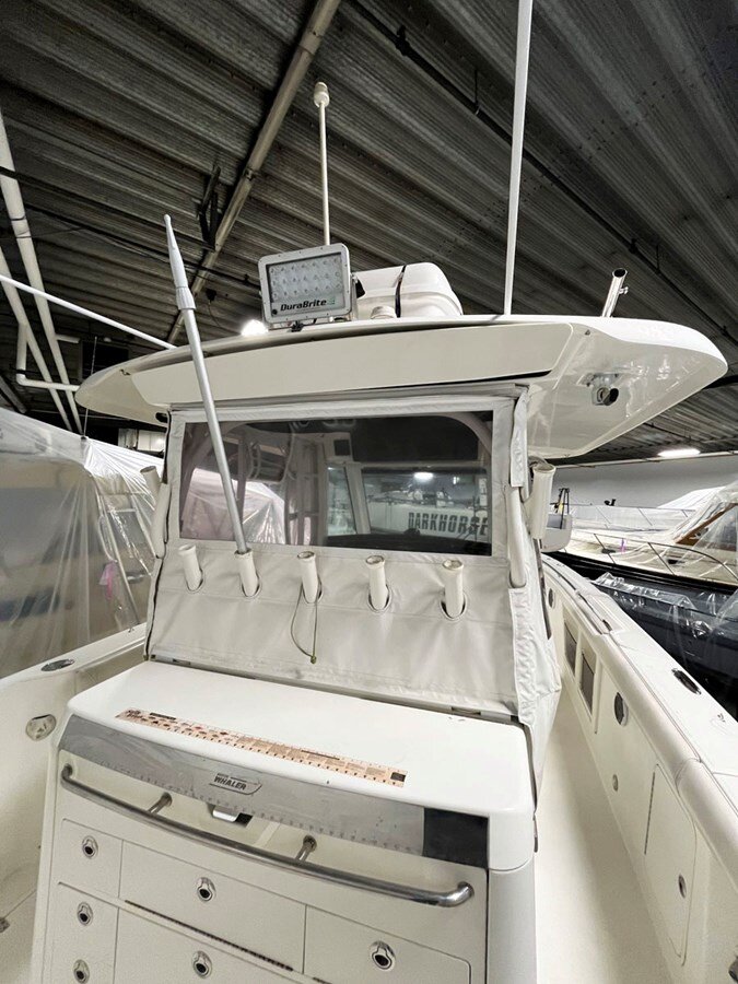 2015-boston-whaler-35-9-2b3e2c