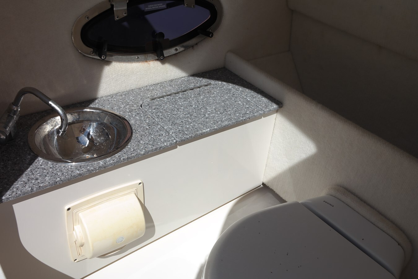 2015-chaparral-24-10-5bc505