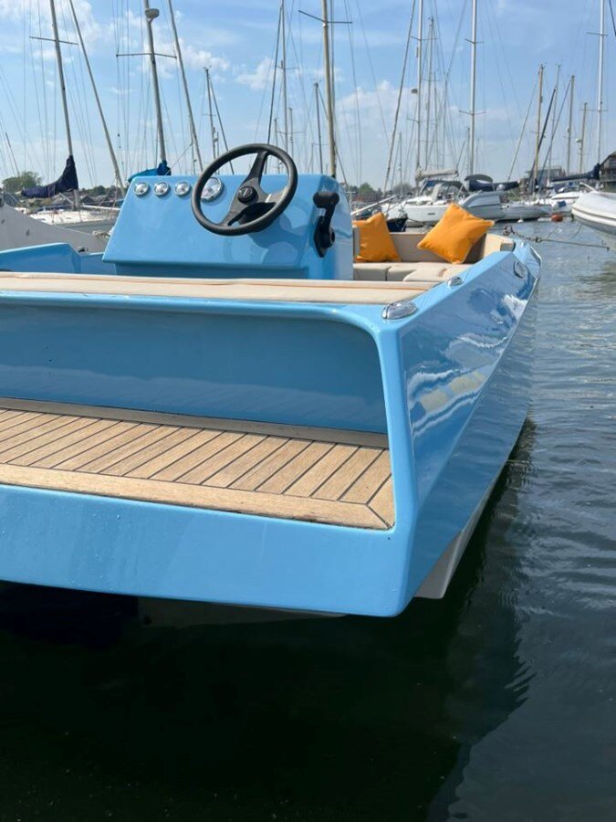 2015-corby-yachts-18-1-003e59