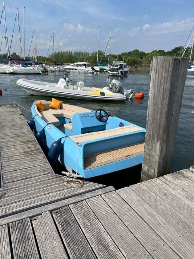 2015-corby-yachts-18-1-003e59