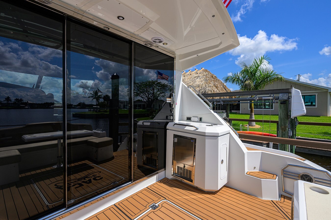 2015-cruiser-yachts-48-1b4d2f