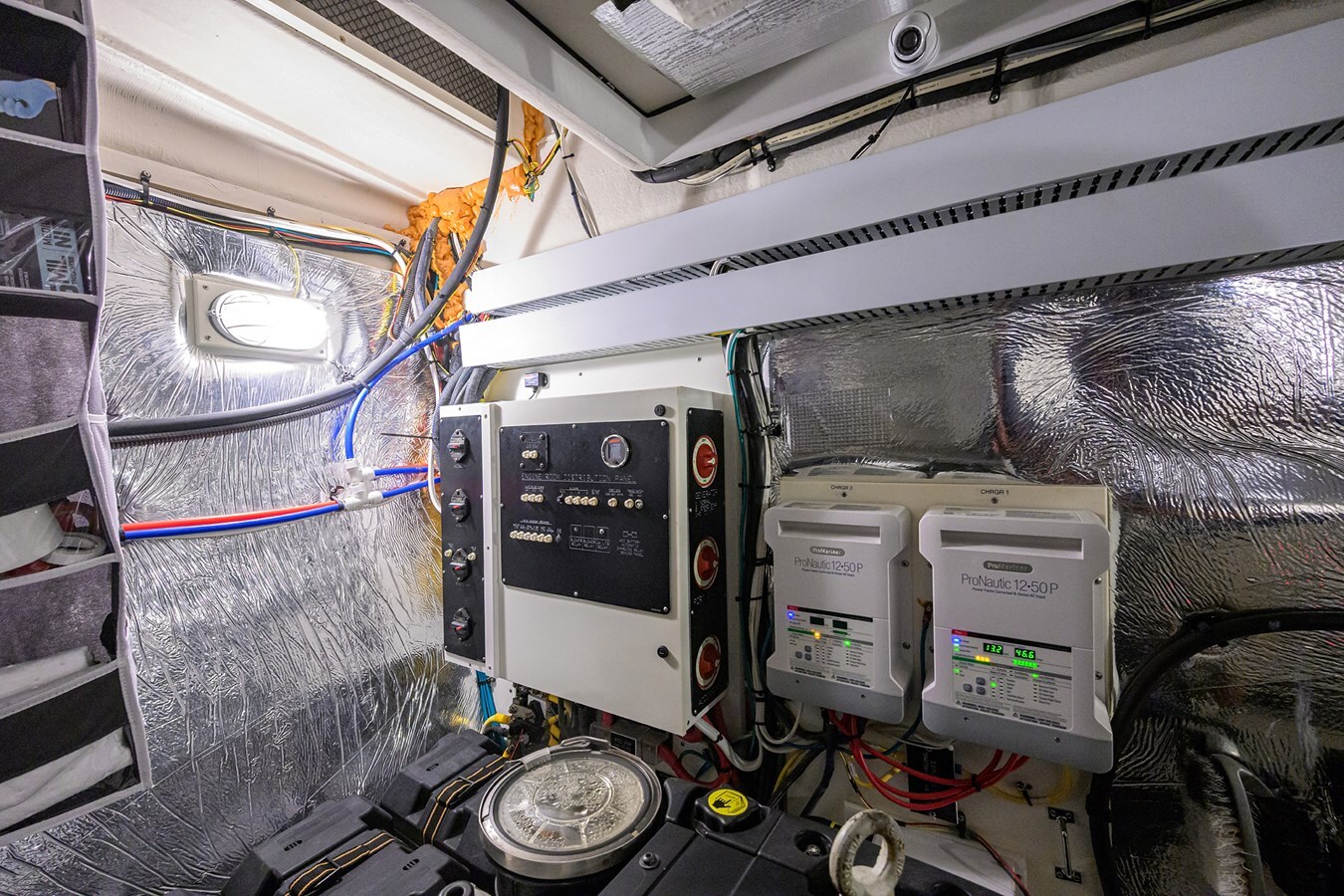 2015-cruiser-yachts-48-1b4d2f