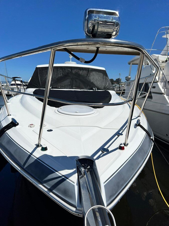 2015-cruisers-yachts-41-2aa49b