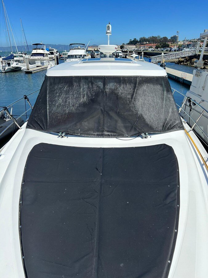 2015-cruisers-yachts-41-2aa49b