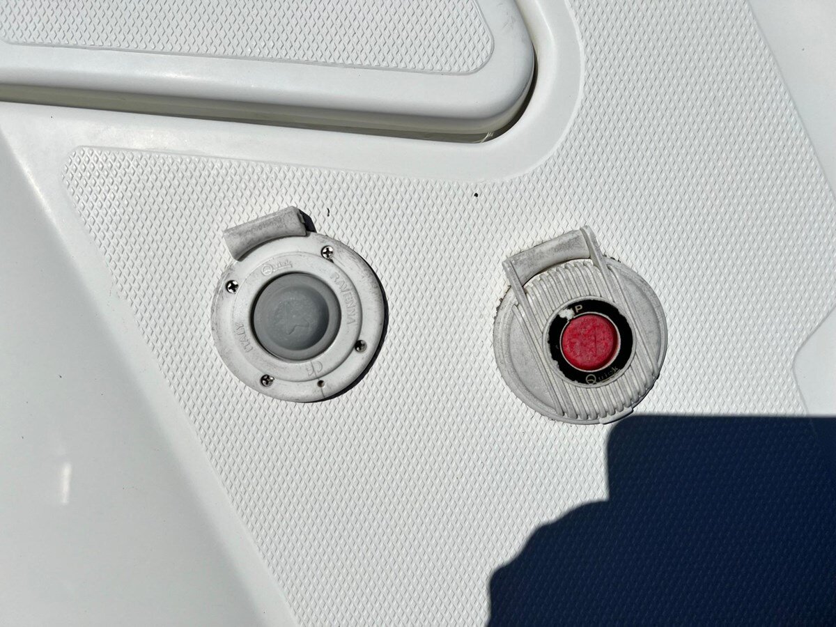 2015-cruisers-yachts-41-2aa49b