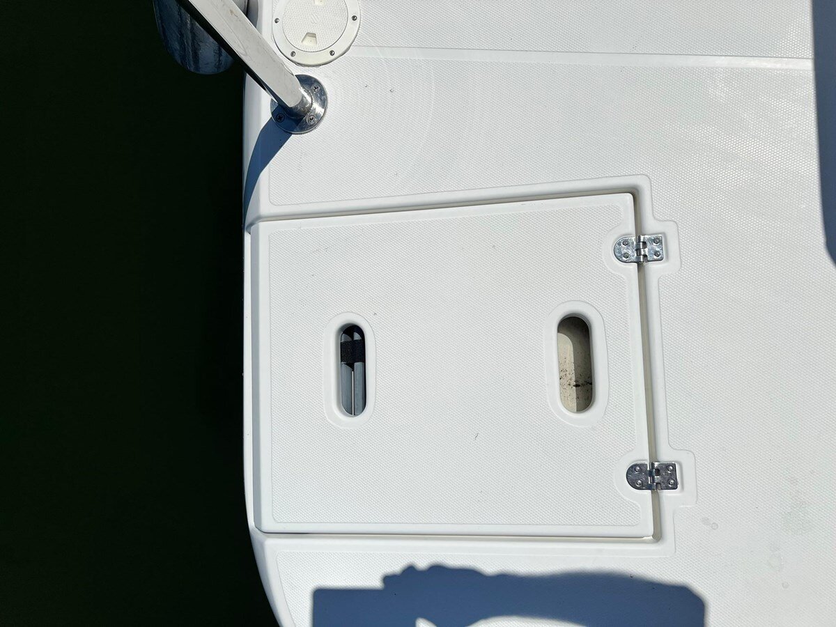 2015-cruisers-yachts-41-2aa49b