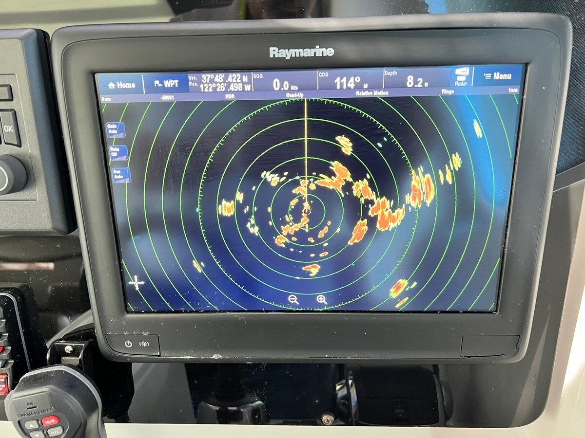 2015-cruisers-yachts-41-2aa49b