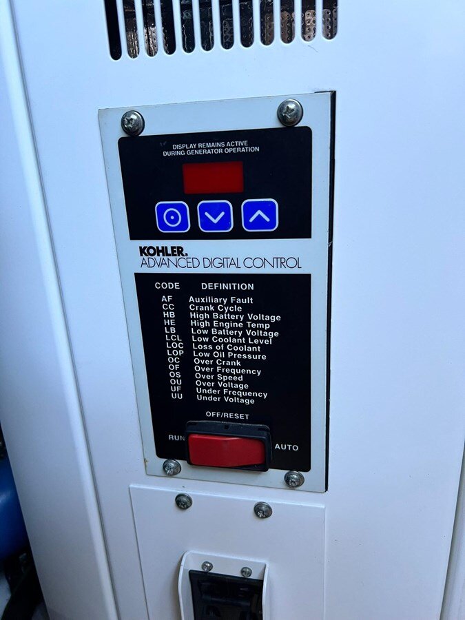 2015-cruisers-yachts-41-2aa49b