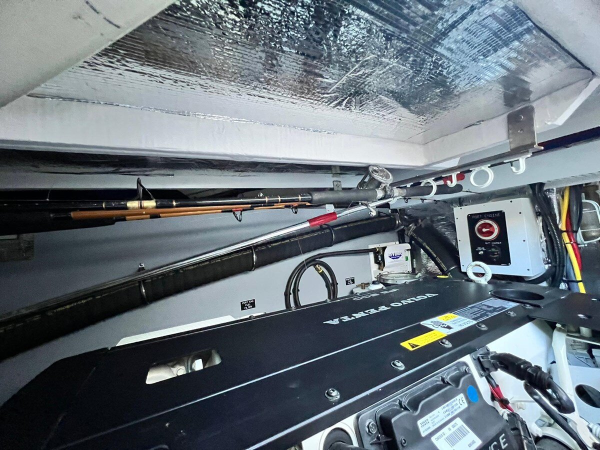 2015-cruisers-yachts-41-2aa49b