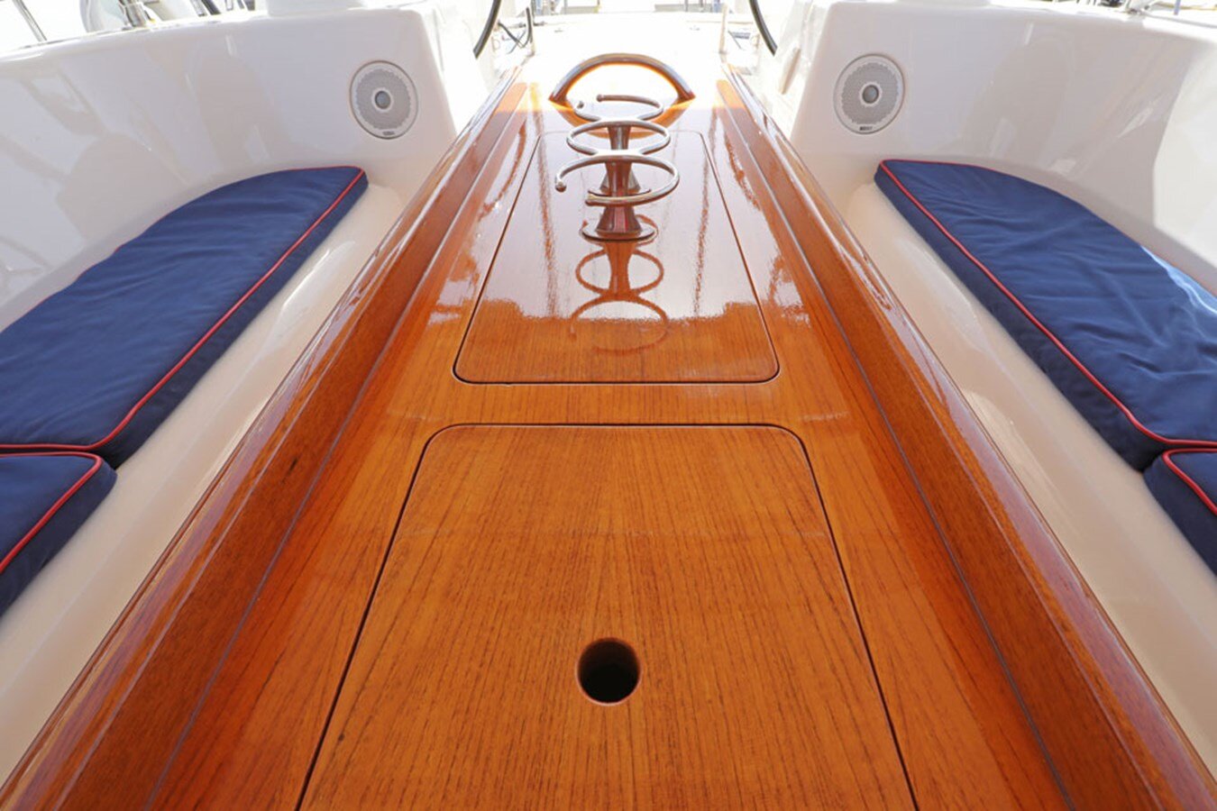 2015-discovery-58-8-af4934