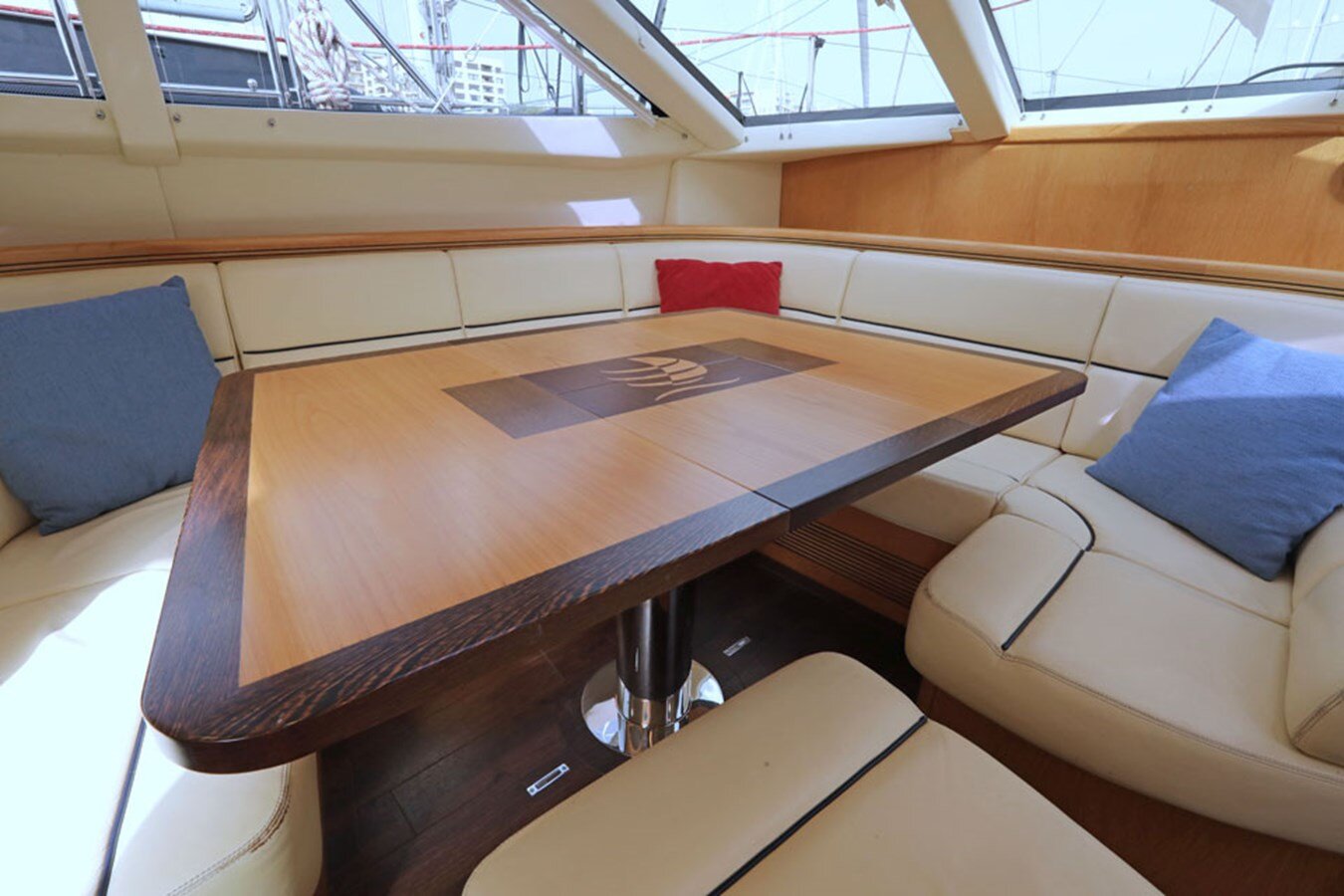 2015-discovery-58-8-af4934