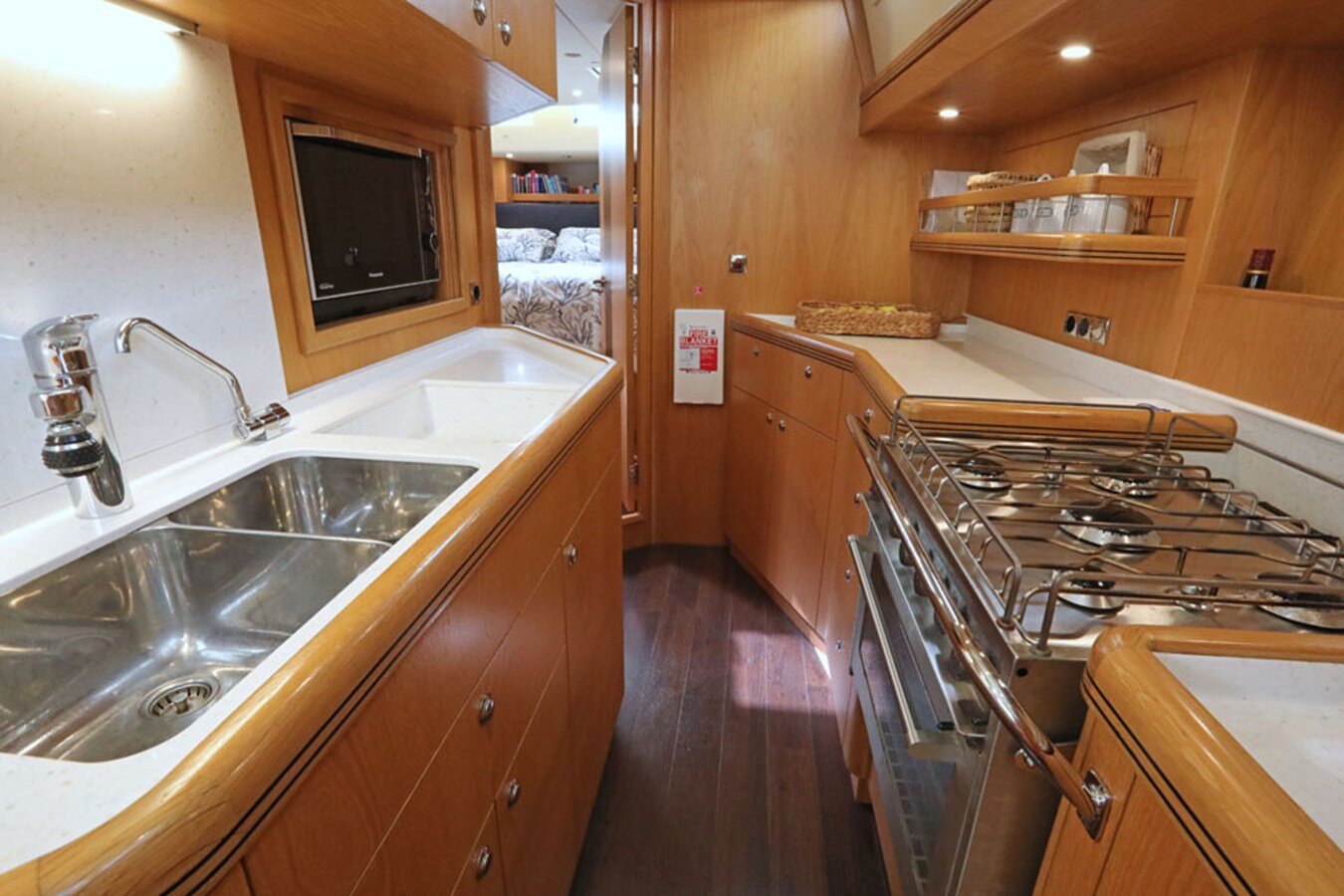 2015-discovery-58-8-af4934