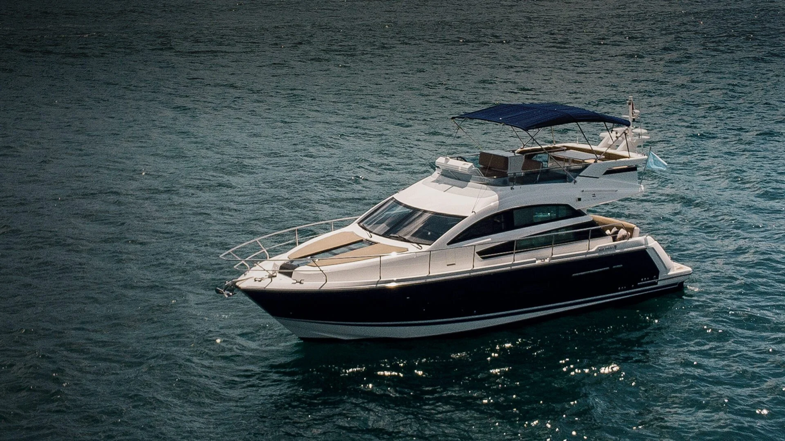 2015-fairline-41-6-be37b5