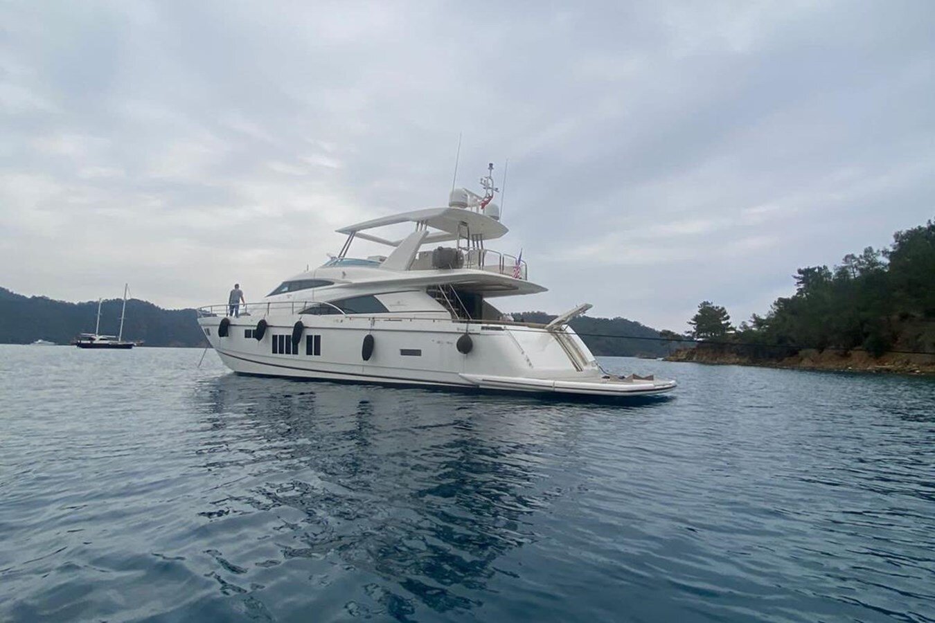 2015-fairline-80-5-b8ef7f