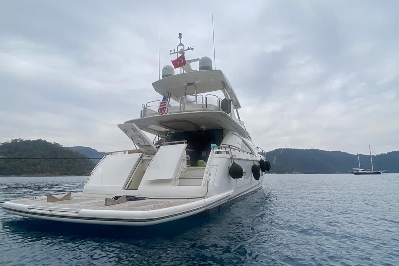 2015-fairline-80-5-b8ef7f