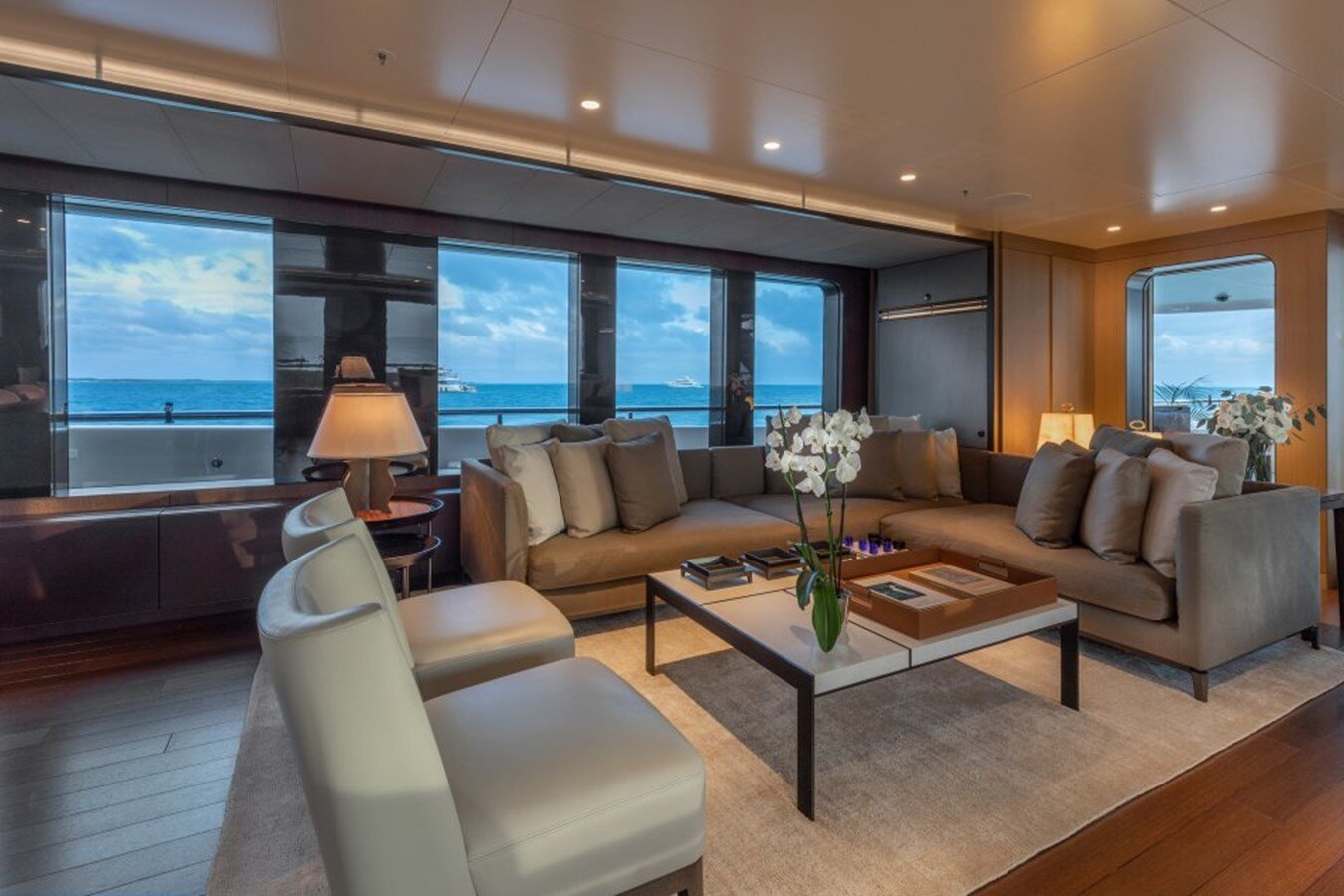 2015 FEADSHIP 188' 4