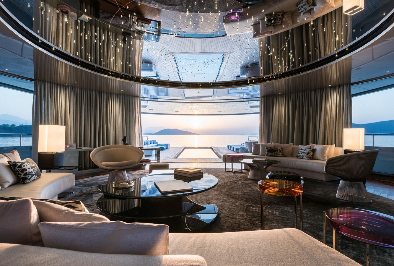 2015 FEADSHIP 274'