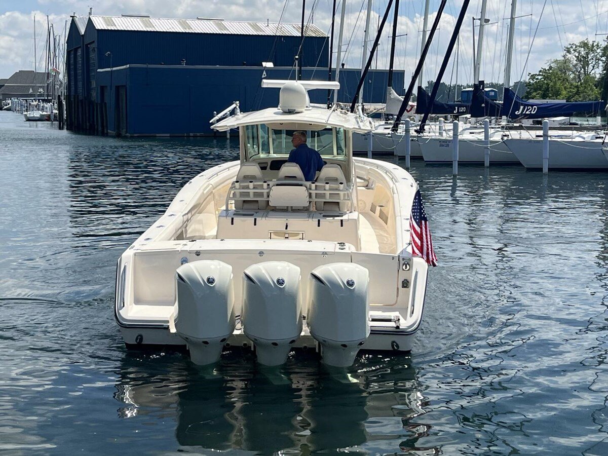 2015-grady-white-37-5e86aa