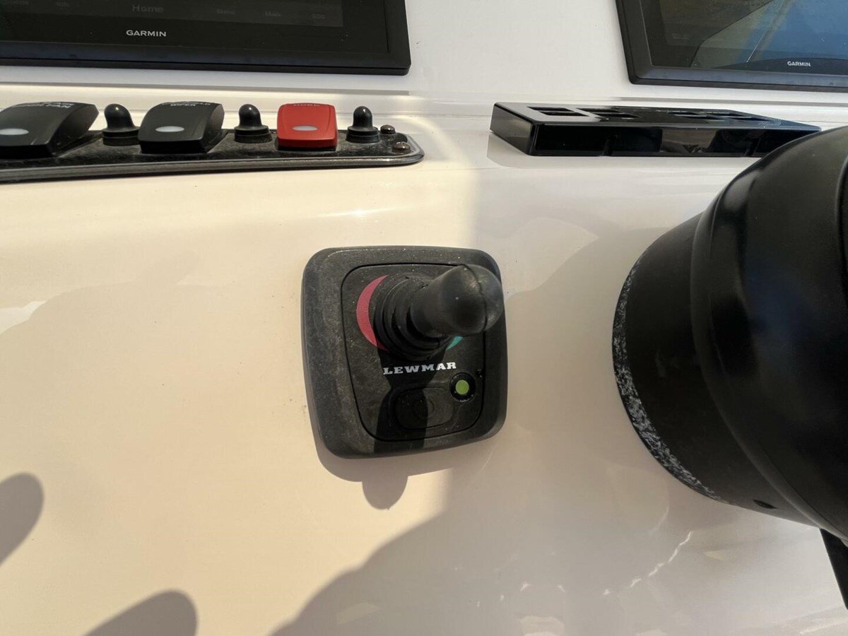 2015-grady-white-37-5e86aa