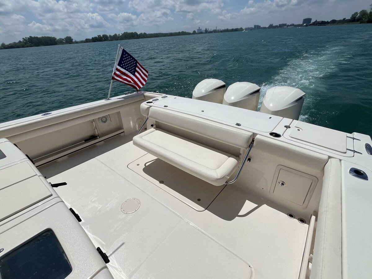 2015-grady-white-37-5e86aa