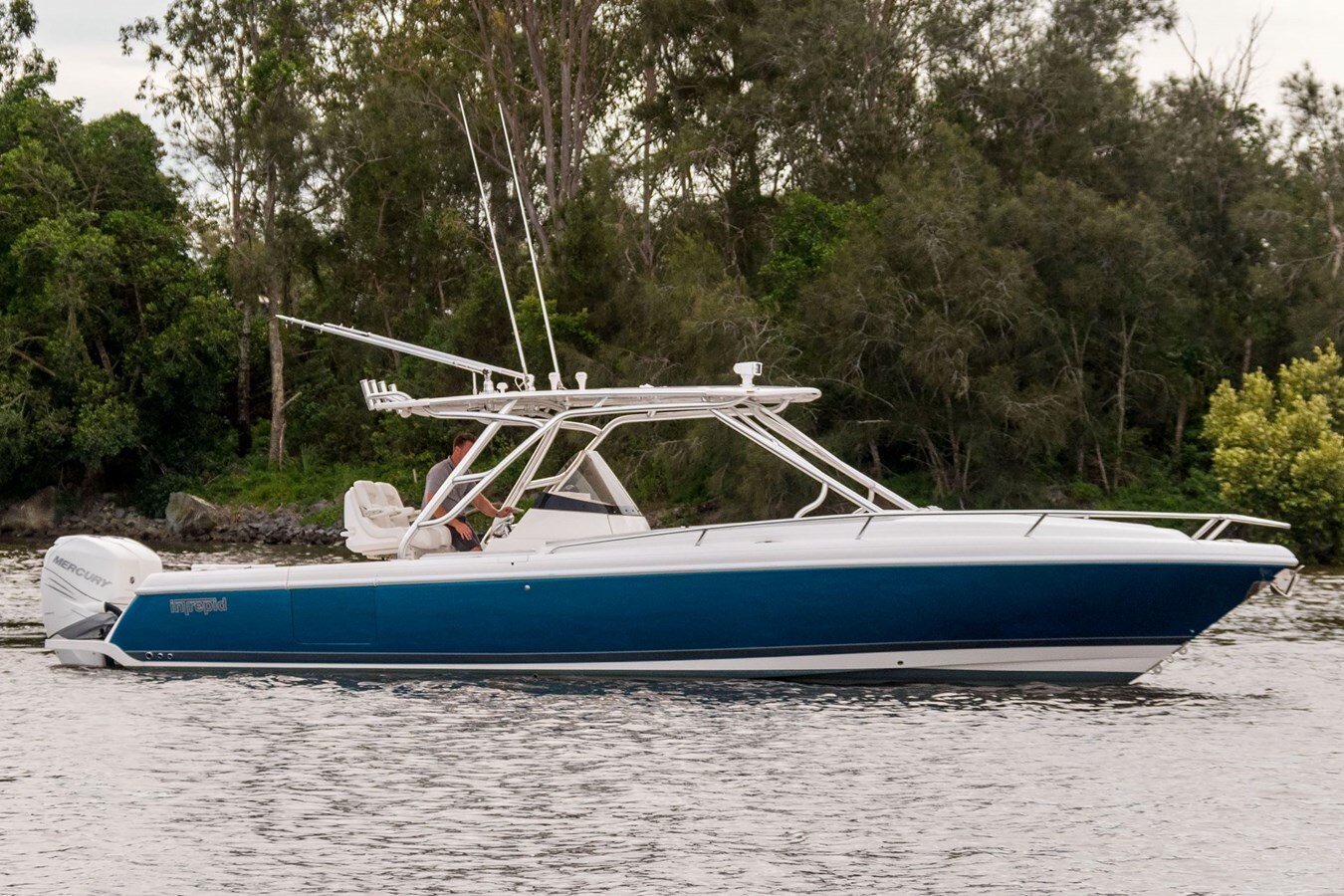 2015-intrepid-32-6-840c5c