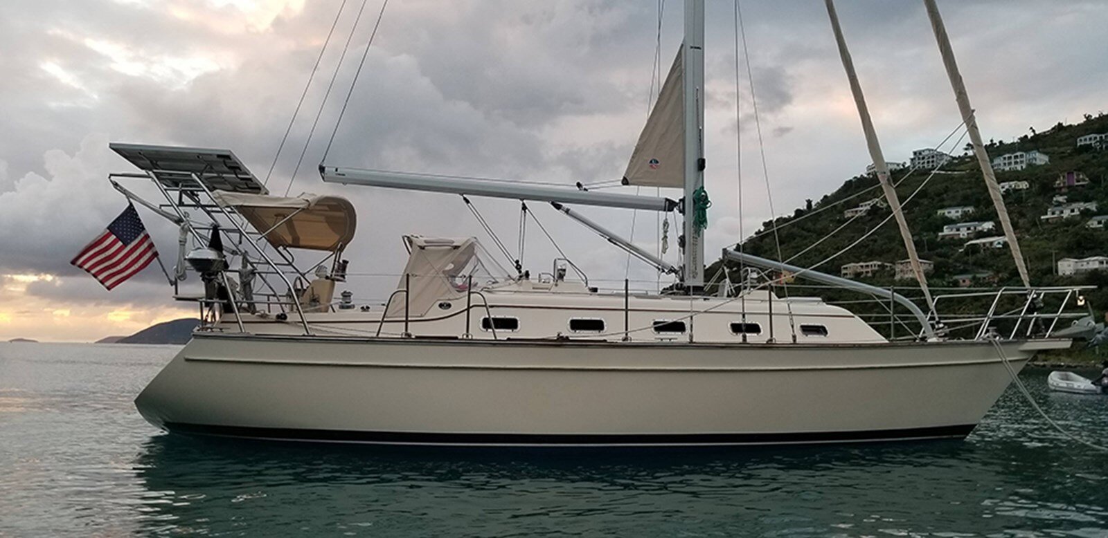 2015-island-packet-yachts-37-10-72313d