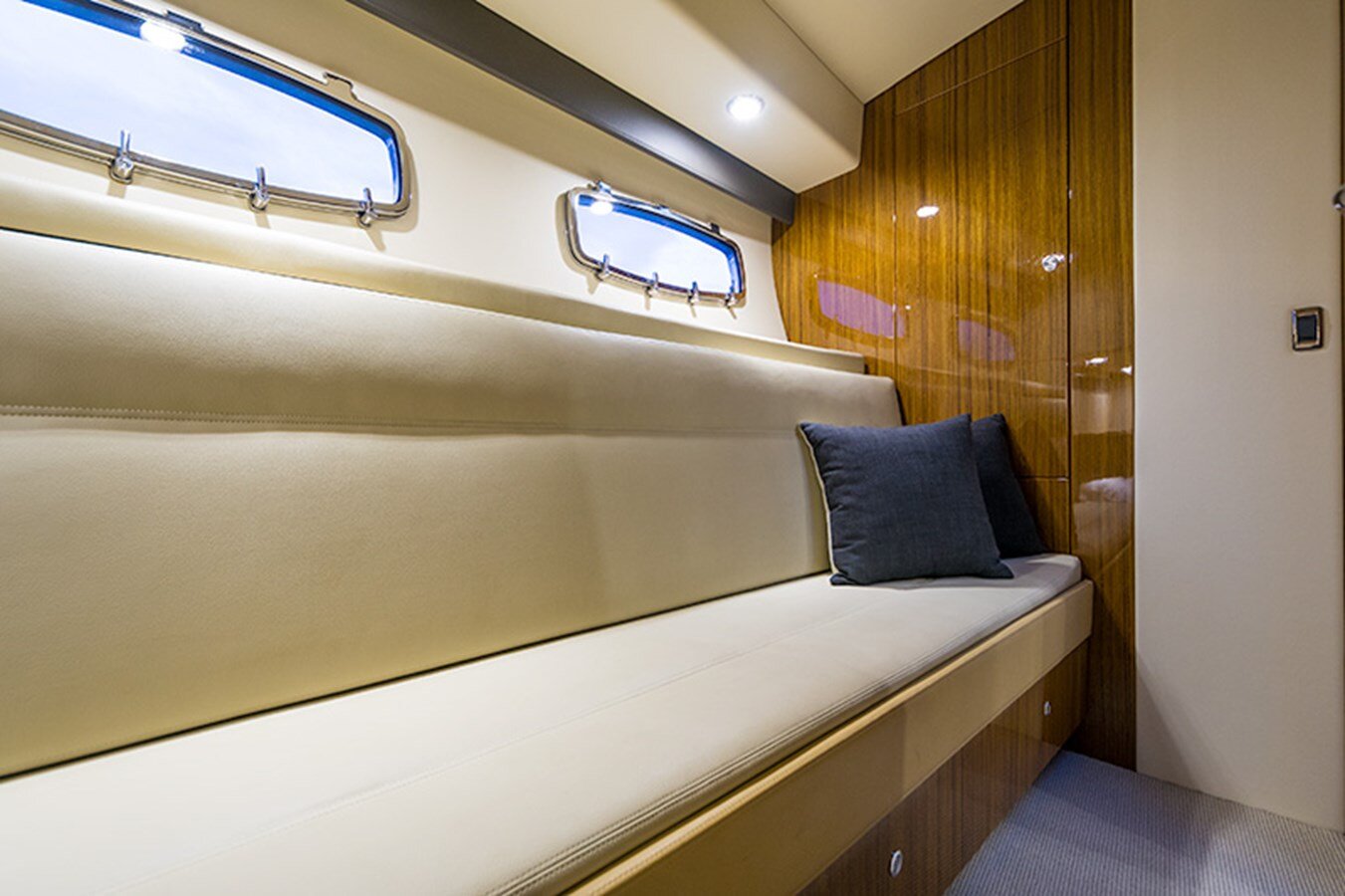 2015-maritimo-44-e14836