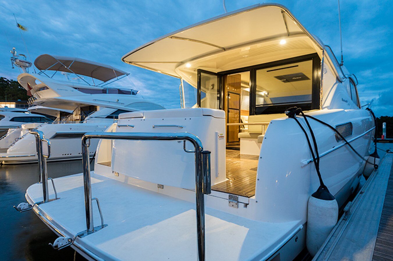 2015-maritimo-44-e14836