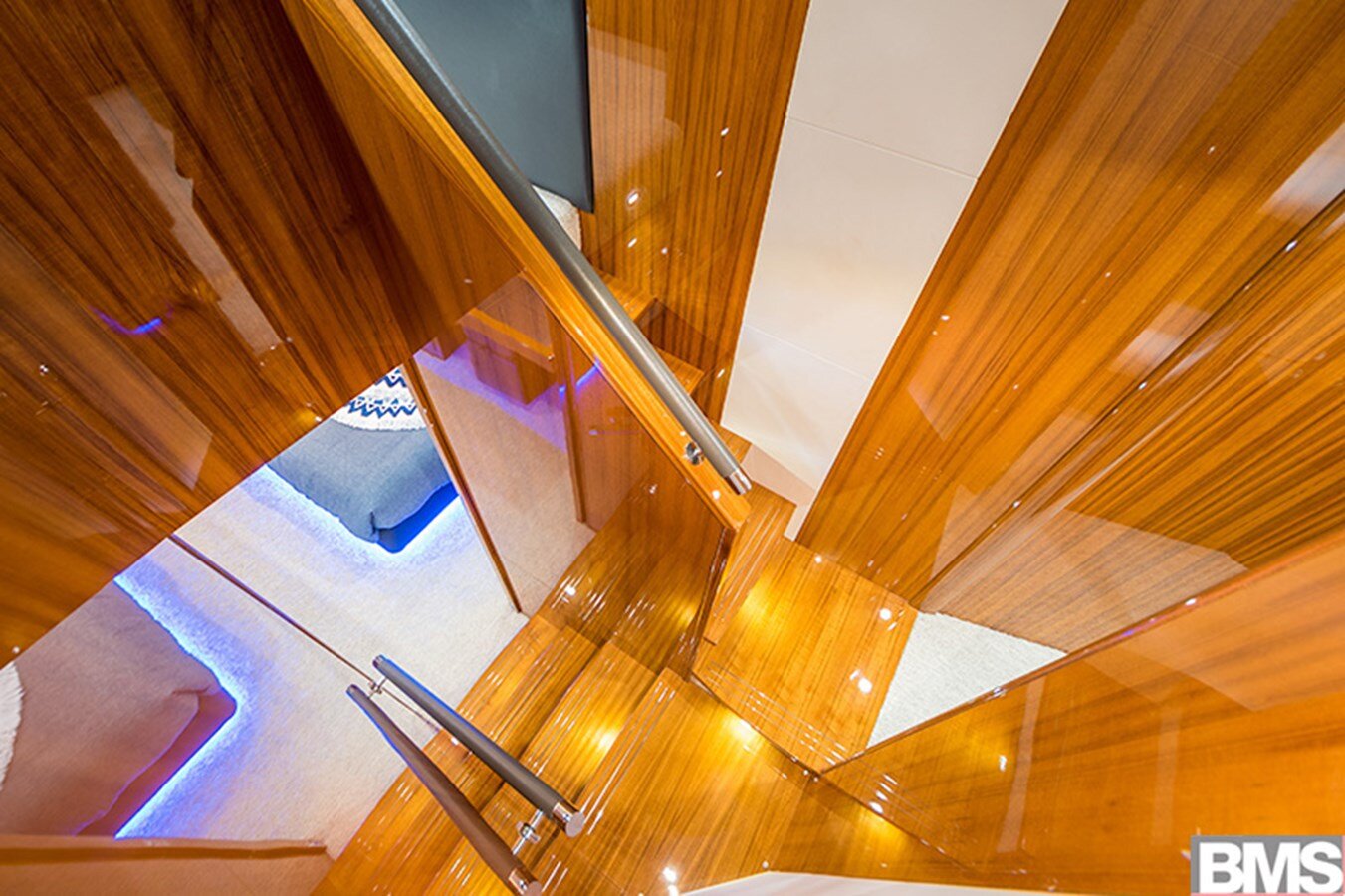 2015-maritimo-70-7-269b44