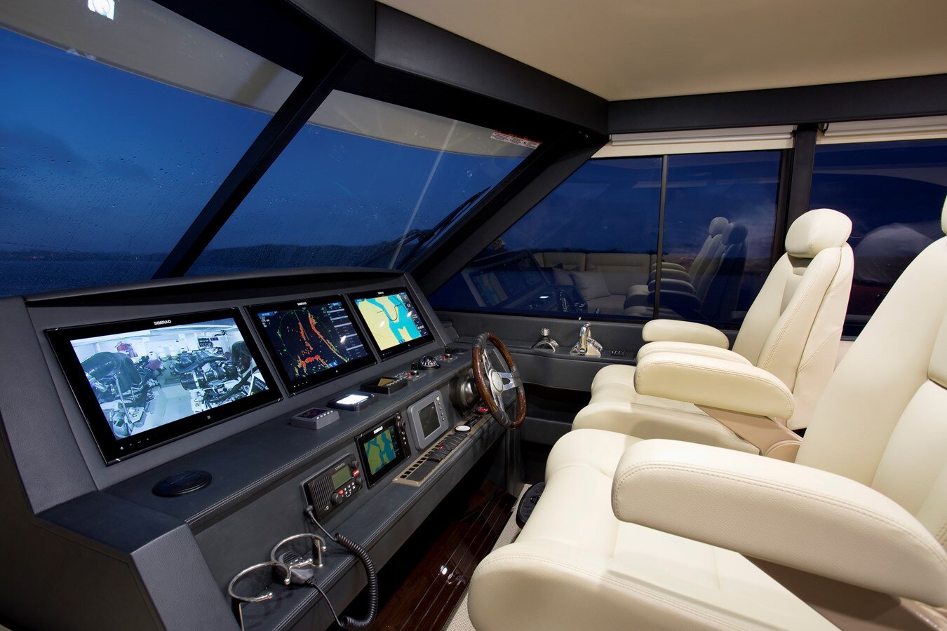 2015-maritimo-70-9-8f3671