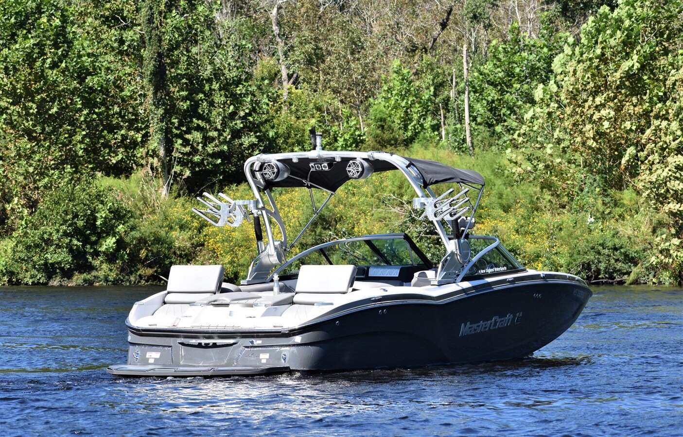 2015-mastercraft-23-0ad7a7