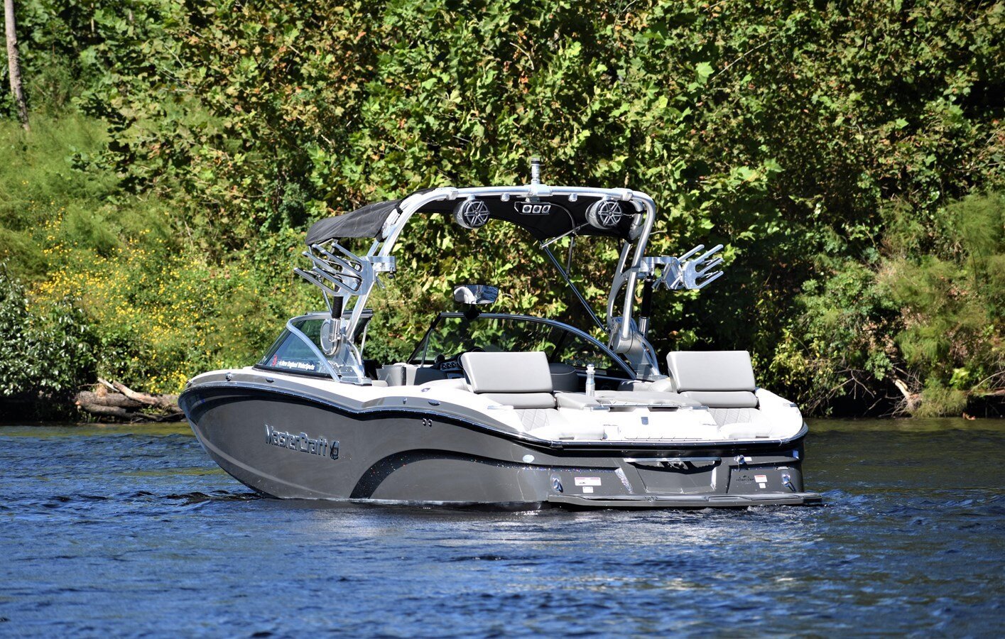 2015-mastercraft-23-0ad7a7