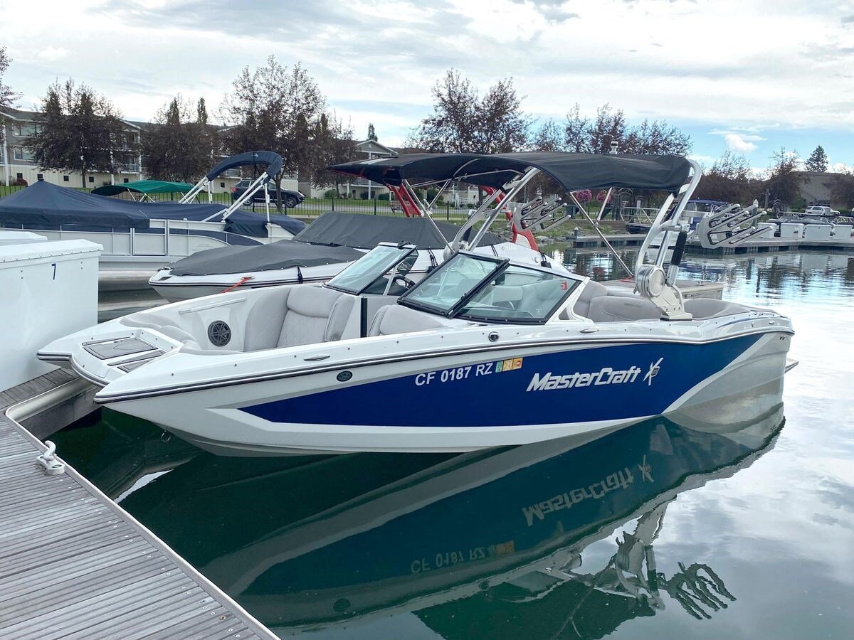 2015-mastercraft-23-6018e2