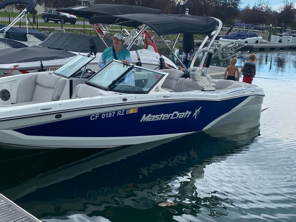 2015-mastercraft-23-6018e2