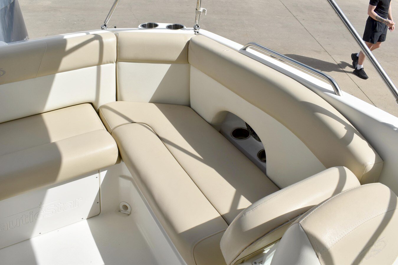 2015-nauticstar-24-077348