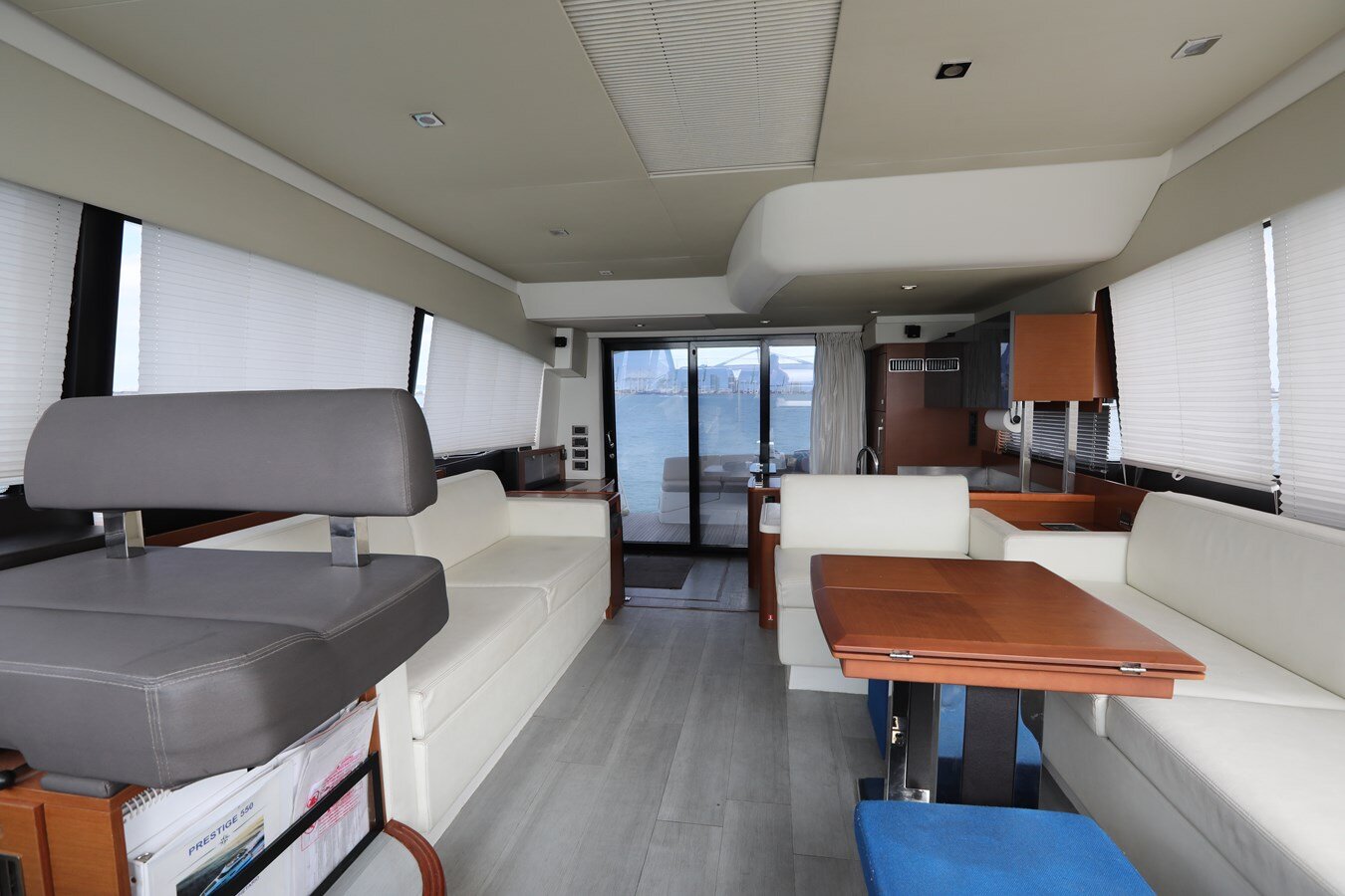 2015-prestige-55-1be88a