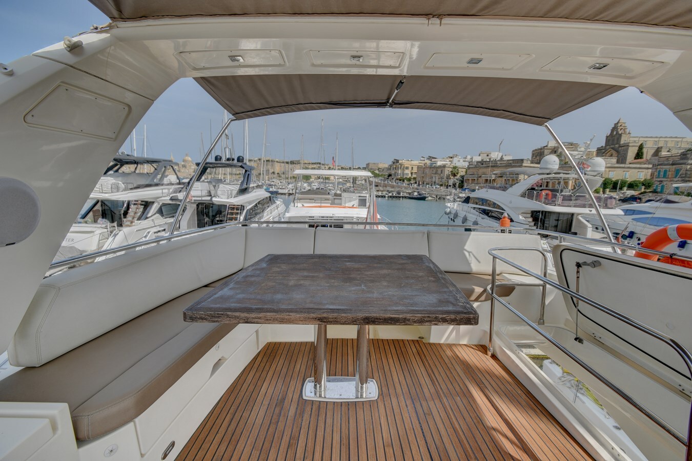 2015-prestige-62-c8066a