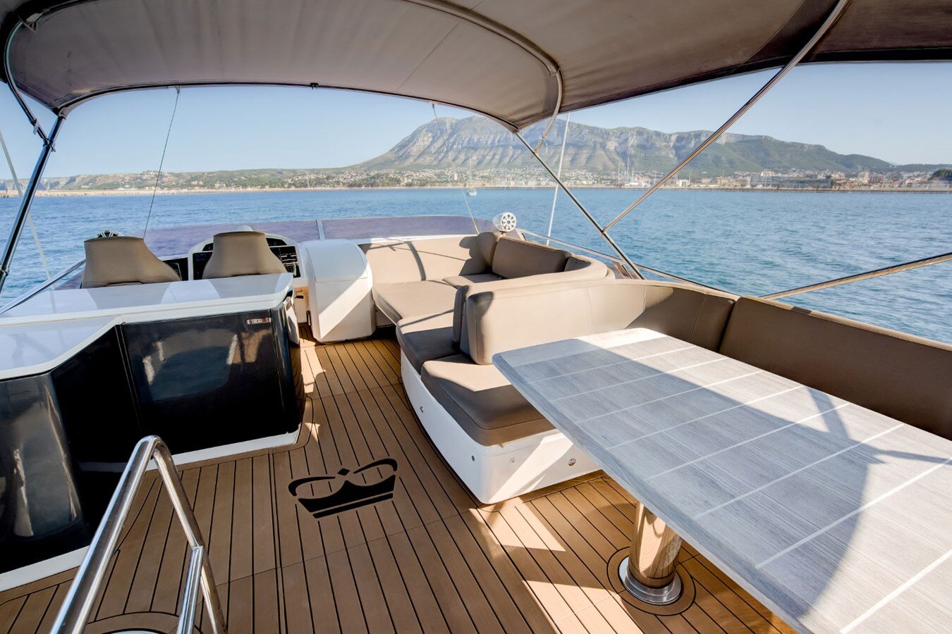 2015-princess-yachts-59-1-e3b2cb