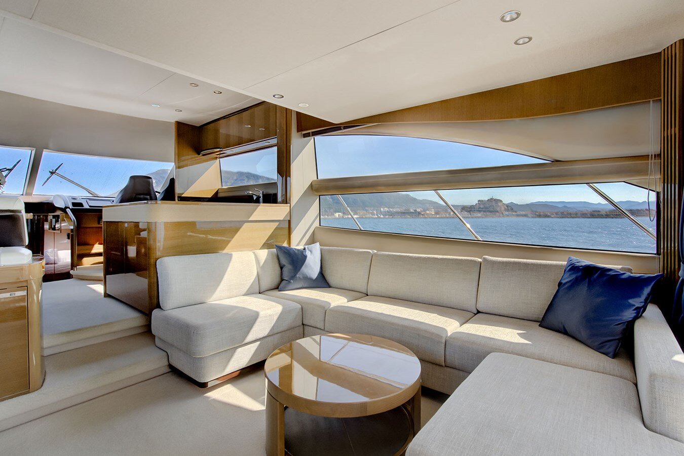 2015-princess-yachts-59-1-e3b2cb